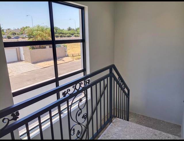 3 BEDROOM PROPERTY TO RENT IN EDEN PARK